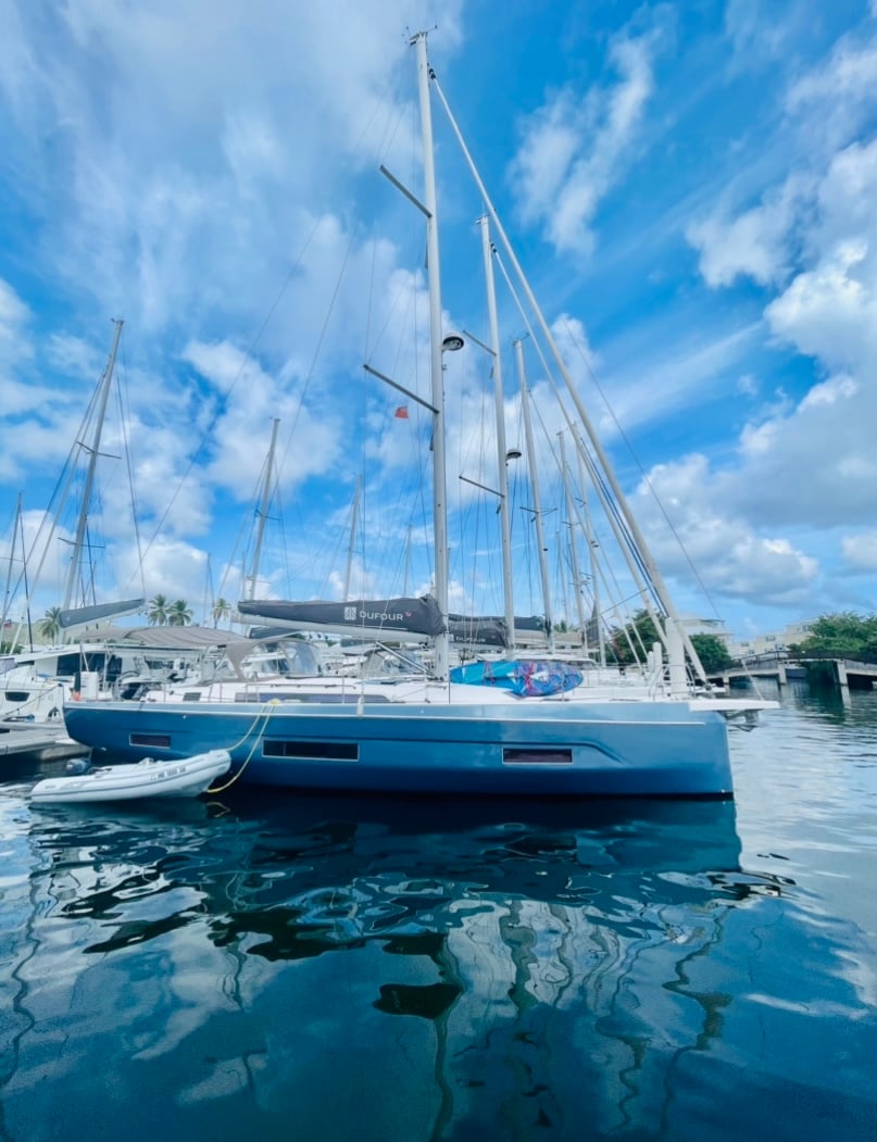Photo #1 - Dufour 470 - 3 cab. (Knot Online) en Nanny Cay - 36175