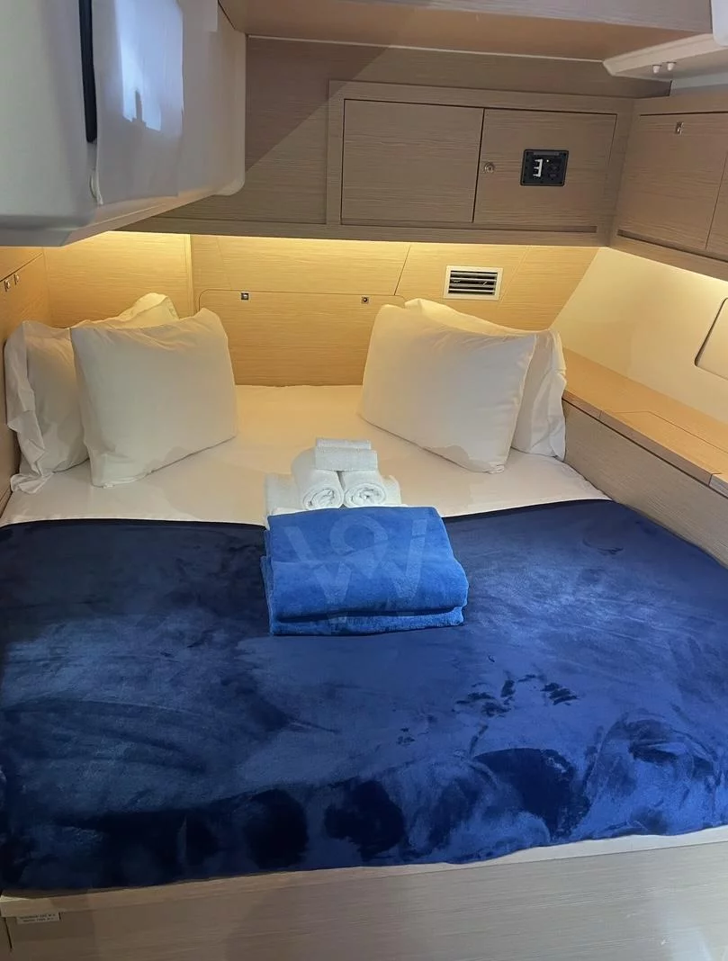 Dufour 470 - 3 cab. (Knot Online)  - 13