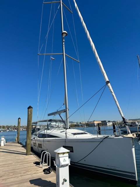 Photo #5 - Jeanneau 51 (Recovery Room) in Annapolis. MD - 36178