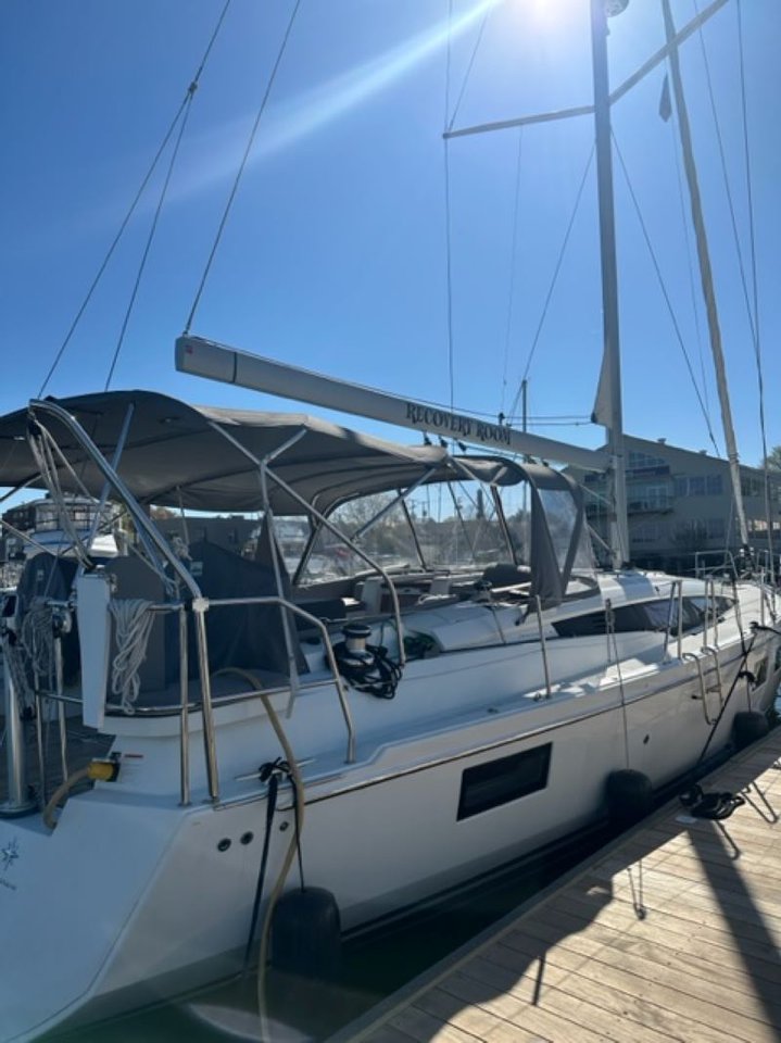 Photo #6 - Jeanneau 51 (Recovery Room) in Annapolis. MD - 36178