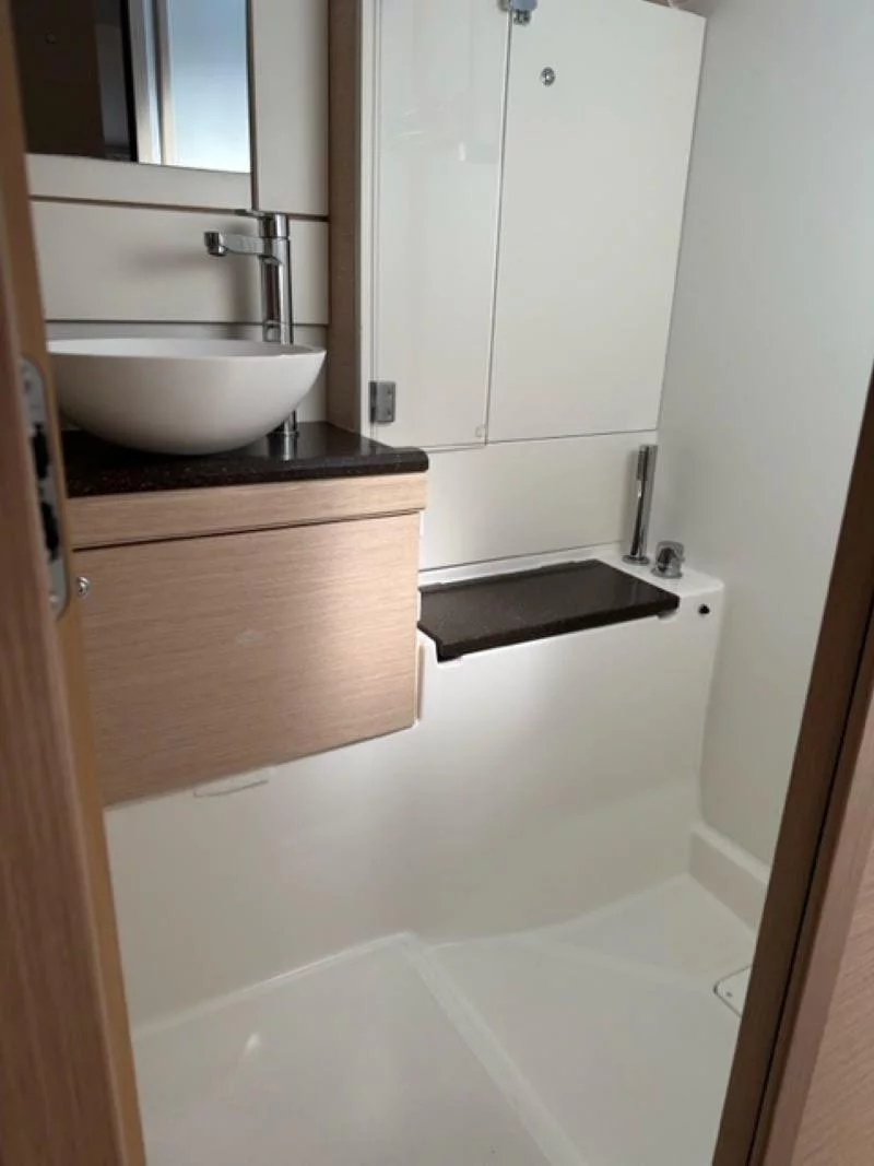 Jeanneau 51 (Recovery Room)  - 15