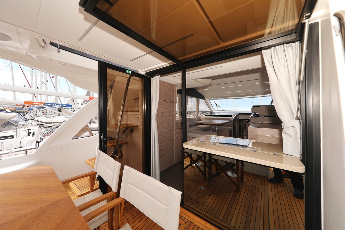 Photo #10 - Greenline 45 Fly (Chili) en Biograd - 36183