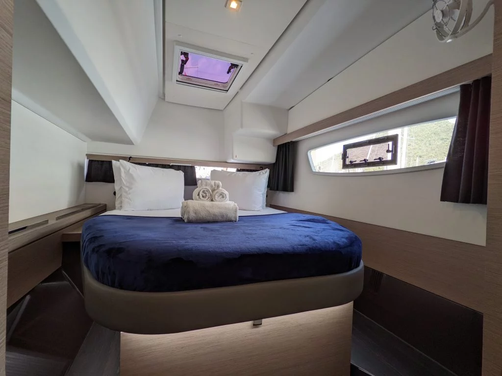 Fountaine Pajot Lucia 40 - 4 cab. (Infinite Blue)  - 7