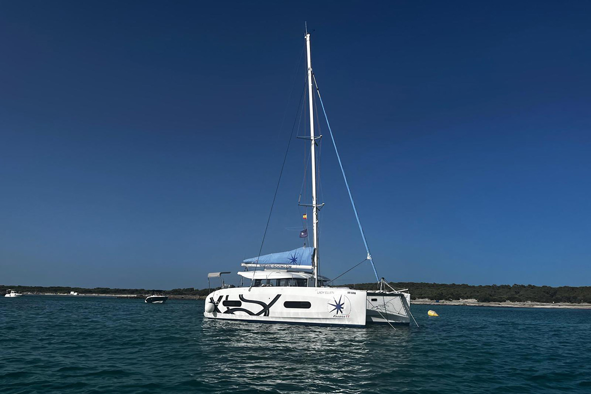 Photo #4 - Excess 11 - 4 cab. (Lady Ellen - 1747/2025) en Palma - 36196