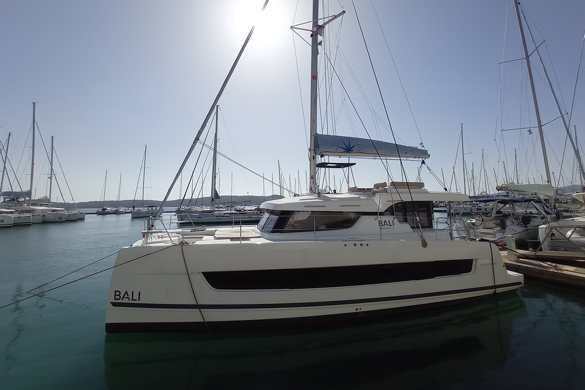 Photo #1 - Bali Catspace (Sailin) in Trogir - 36197