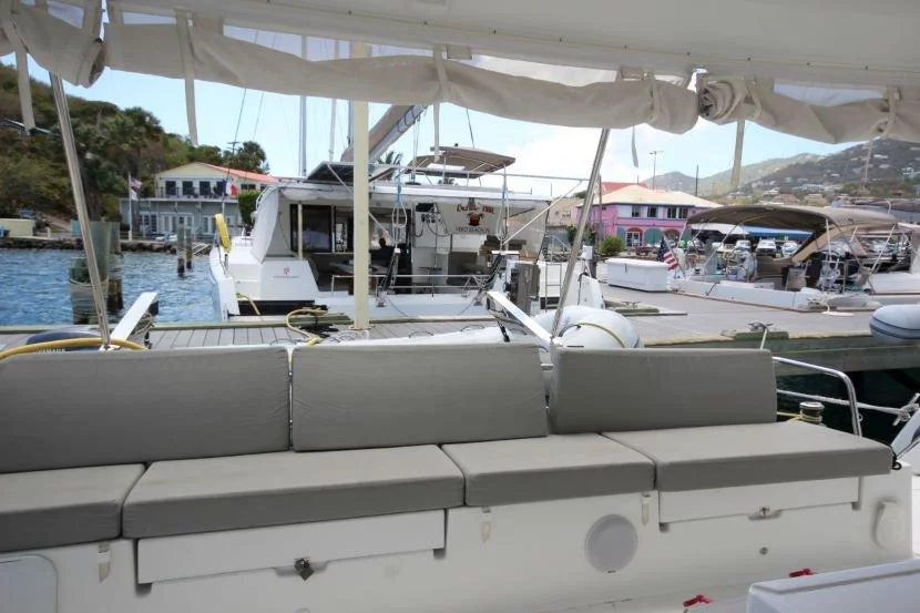 Fountaine Pajot Saba 50 - 5 cab. (Apres Ski)  - 8