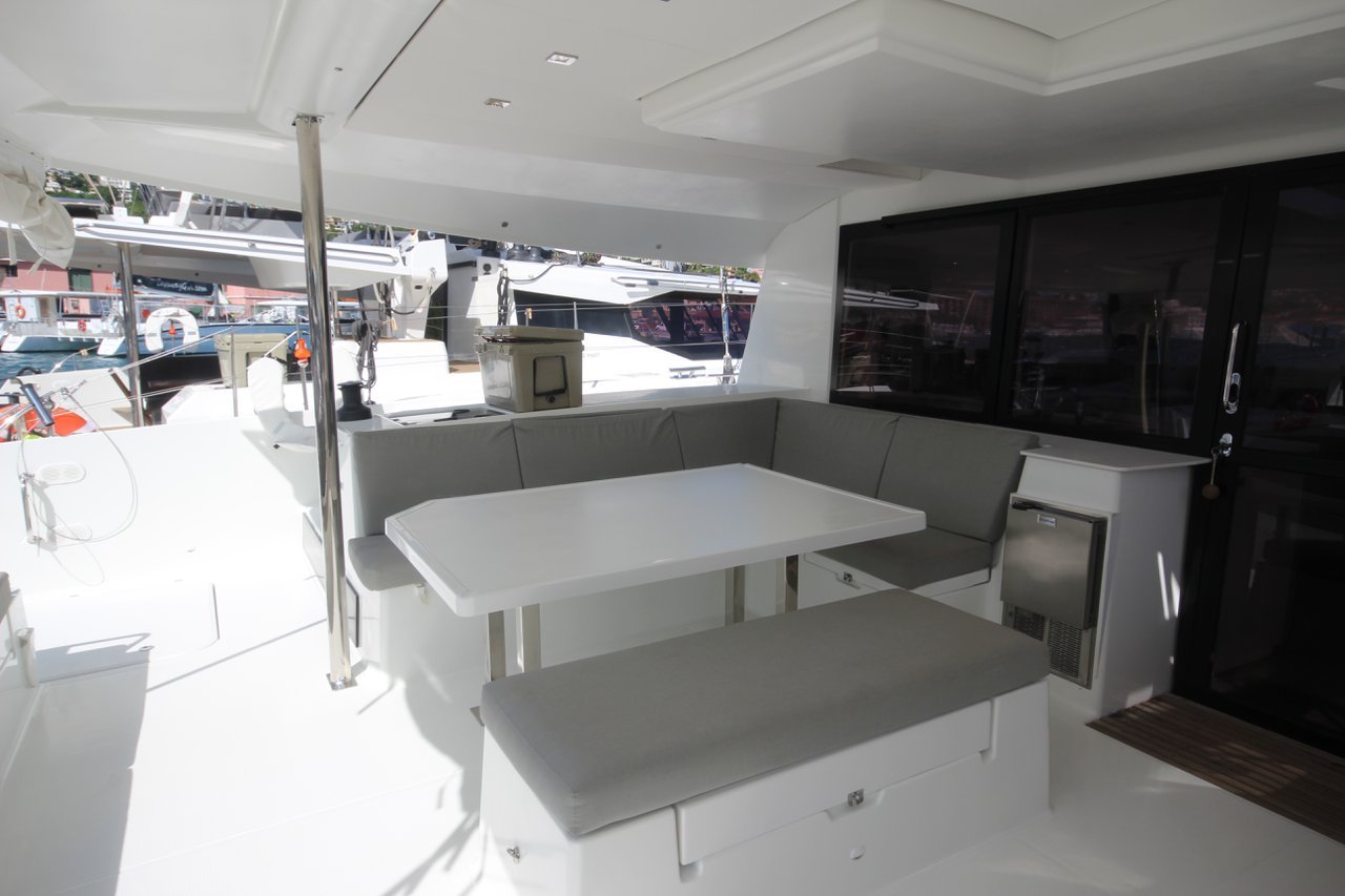 Photo #19 - Fountaine Pajot Saba 50 - 5 cab. (Apres Ski) in St. Thomas - 36247