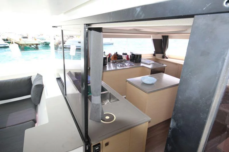 Fountaine Pajot Saba 50 - 4 cab. (Brizo)  - 9