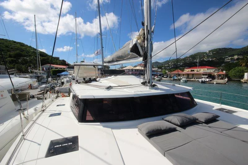 Fountaine Pajot Saona 47 - 5 cab. (La Belle Vie)  - 2