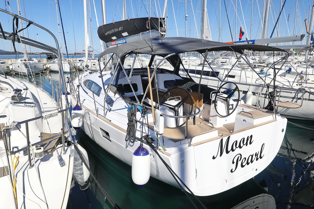 Photo #3 - Elan Impression 45.1 (Moon Pearl) in Biograd - 36277