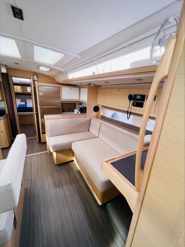 Photo #5 - Dufour 530 - 4 cab. (Steel Away) en Nanny Cay - 36292