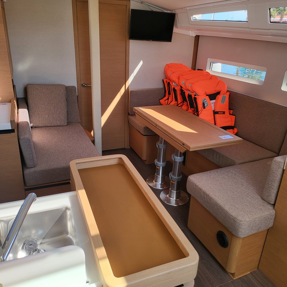 Photo #6 - Sun Odyssey 410 - 3 cab. (Freya) en Biograd - 36298