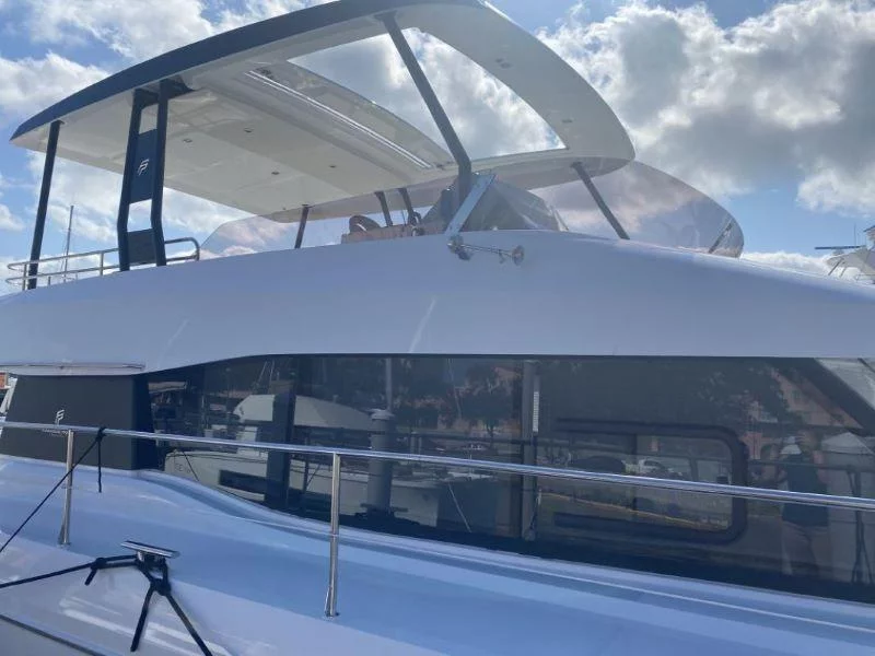 Fountaine Pajot MY6 (Happy Place)  - 3