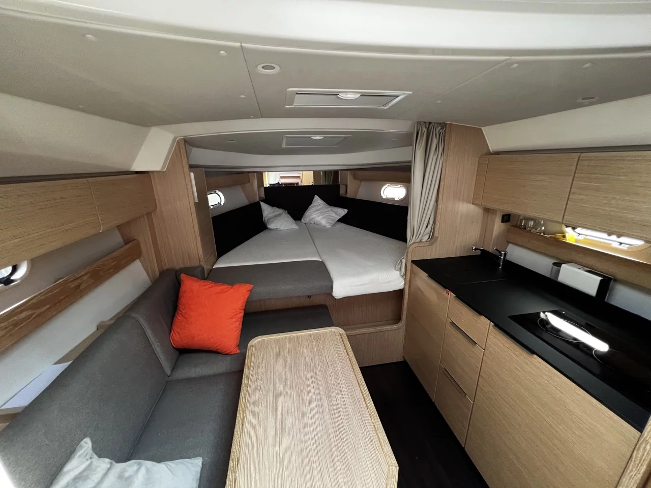 Bavaria 33 Sport HT (Rio)  - 12
