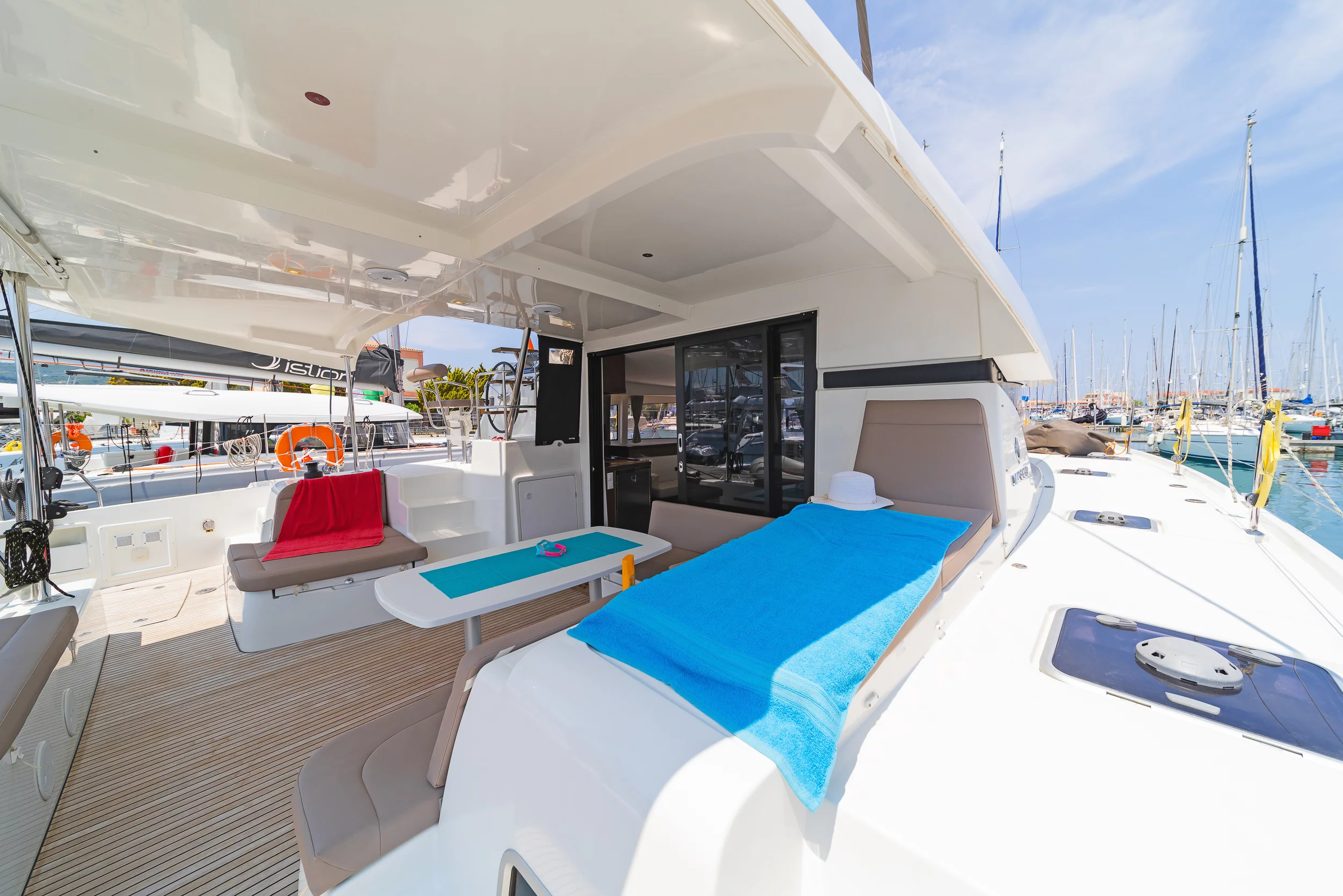 Lagoon 42 - 4 + 1 cab. (Pulsar)  - 5