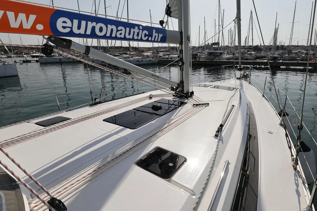 Bavaria Cruiser 46 - 4 cab. (Summer Jazz)  - 6