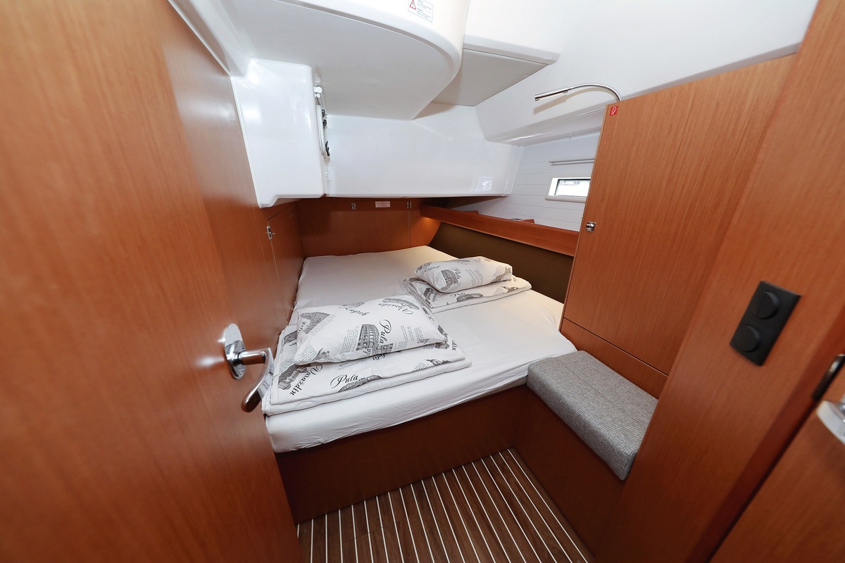 Photo #19 - Bavaria Cruiser 46 - 4 cab. (Summer Jazz) in Biograd - 36344