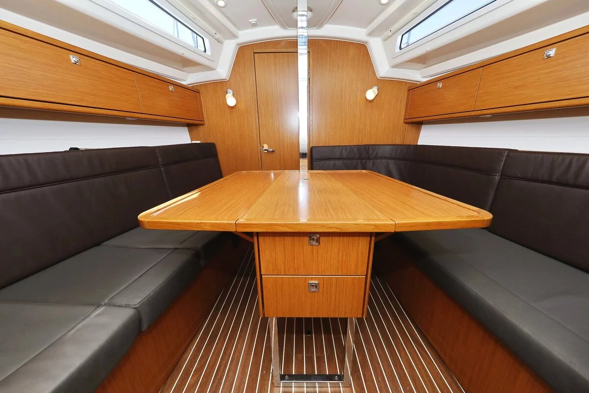 Bavaria Cruiser 34 (Feeling Good)  - 15