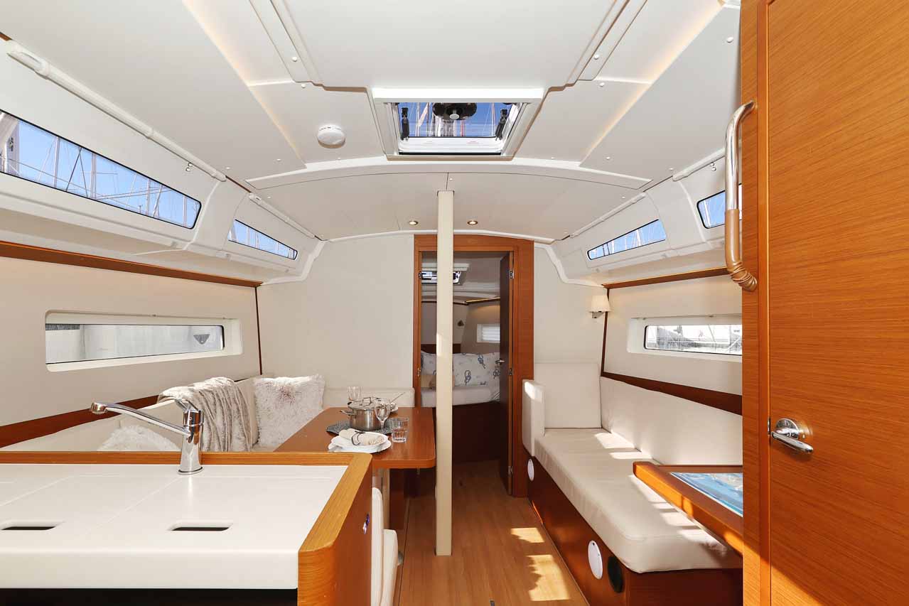 Photo #10 - Sun Odyssey 380 Performance (Mymia) in Biograd - 36366