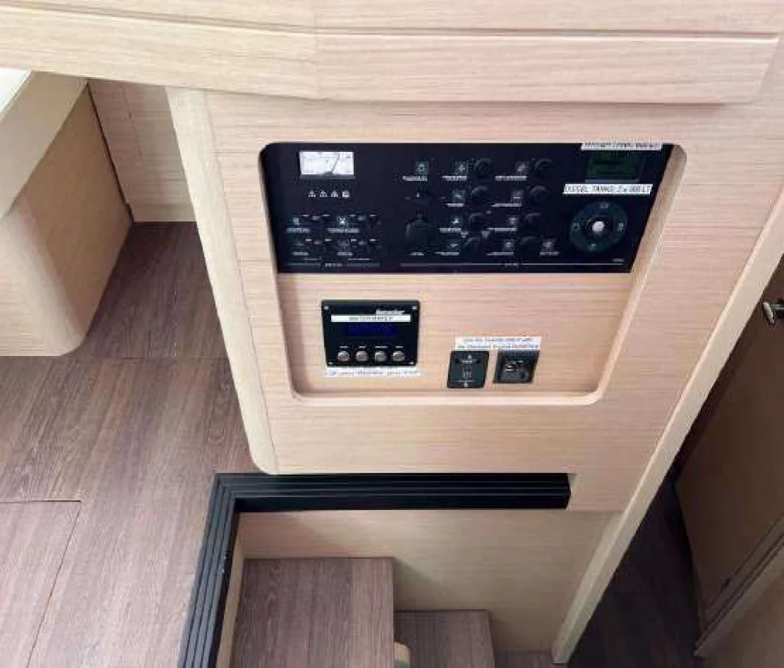 Lagoon 42 - 4 + 2 cab. (PRESTIGE)  - 12