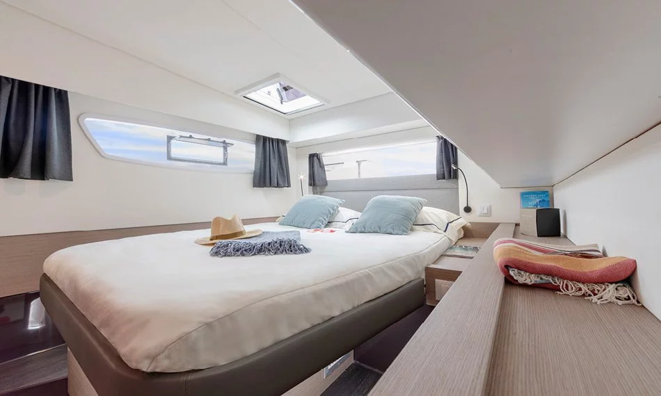 Fountaine Pajot Elba 45 - 4 + 2 cab. (Two Phish)  - 16