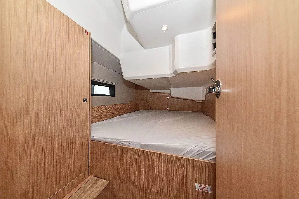 Bavaria C42 (PRESTIGE)  - 28
