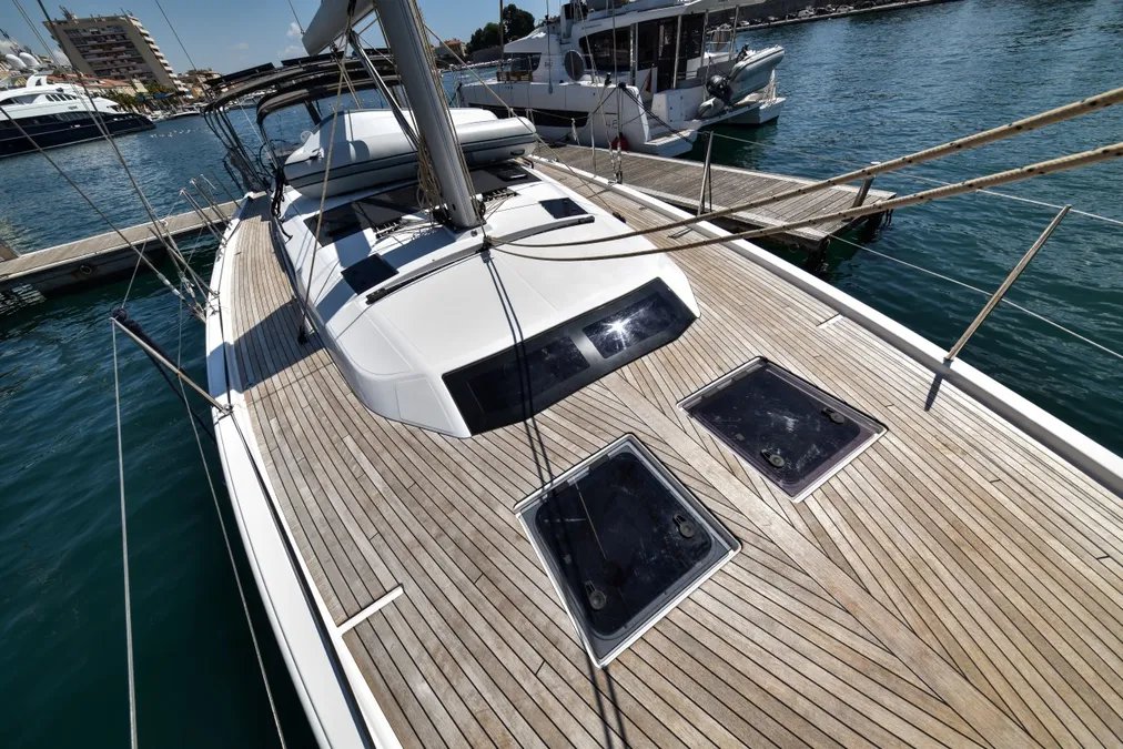 Dufour 470 - 4 + 1 cab. — photo 10
