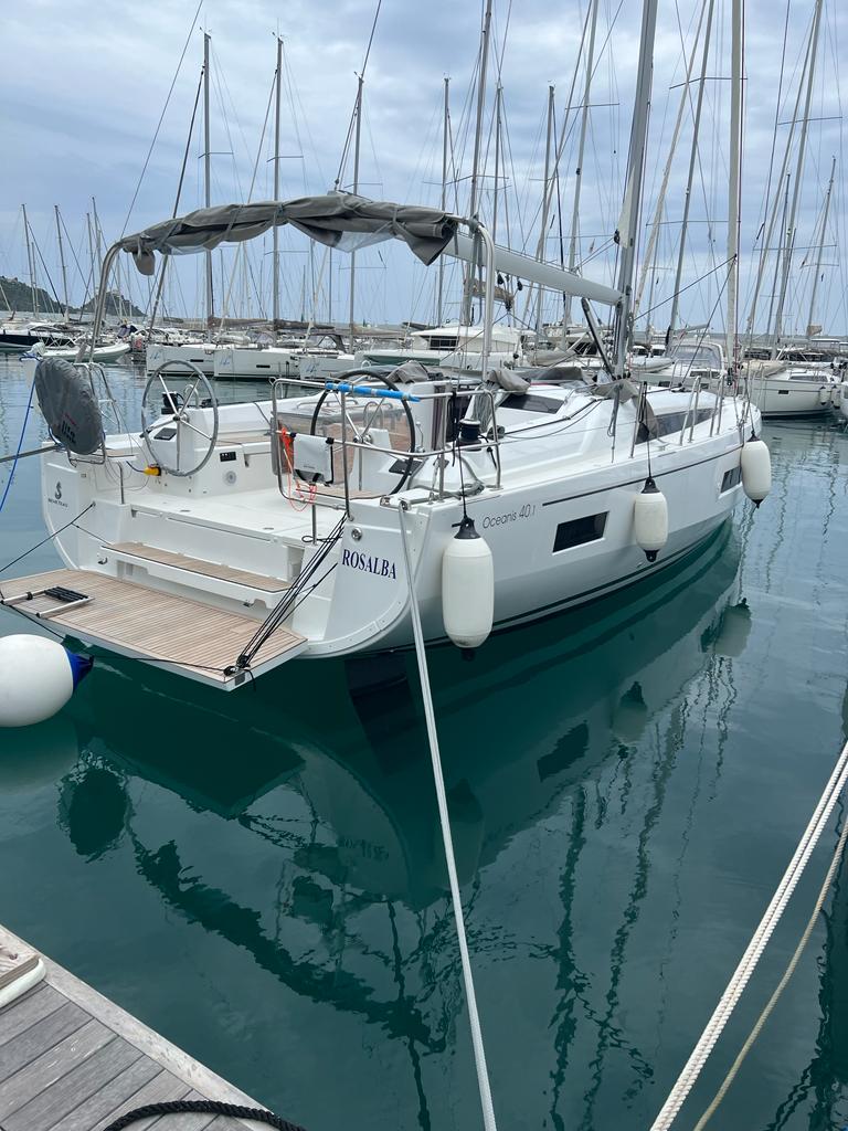 Photo #3 - Oceanis 40.1 (PRESTIGE) in Capo d'Orlando - 36397