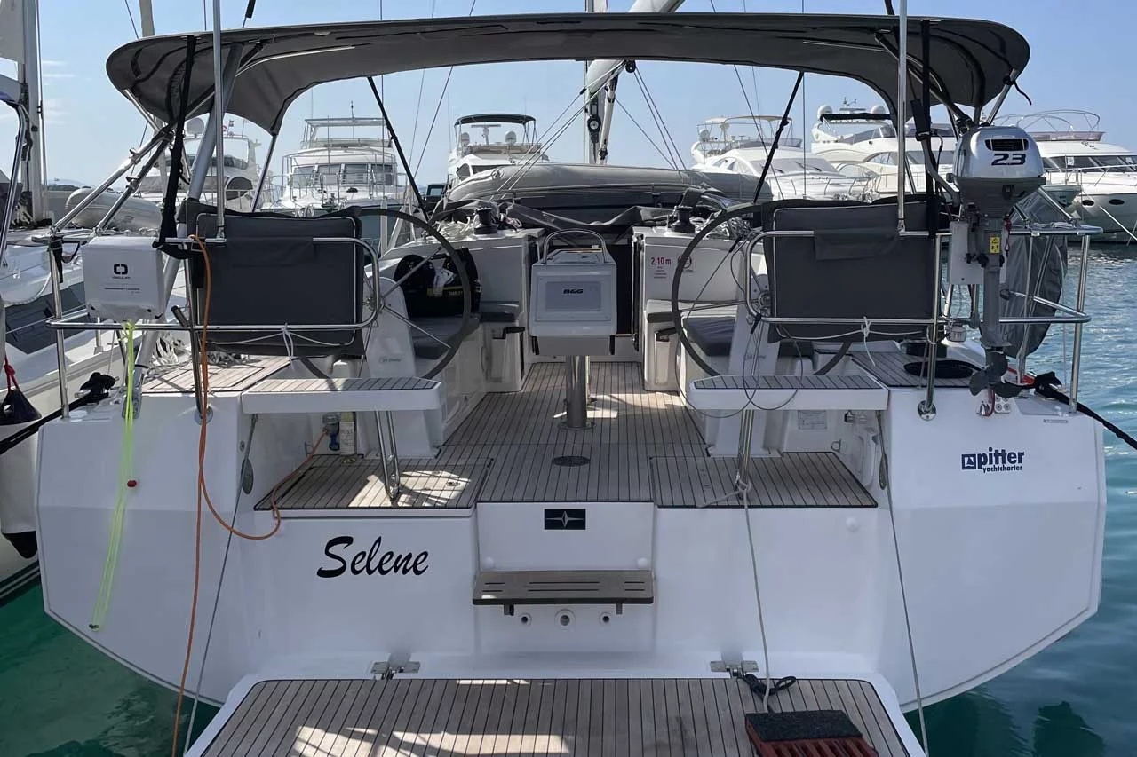 Bavaria C38 (Selene)  - 0