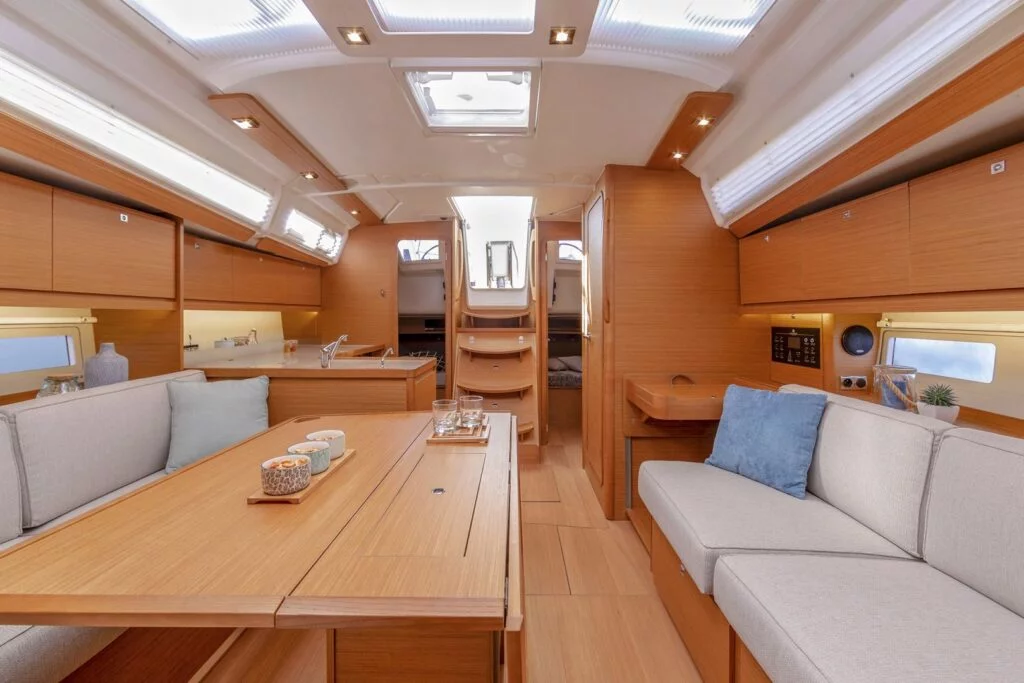 Dufour 390 GL (Maestro)  - 9
