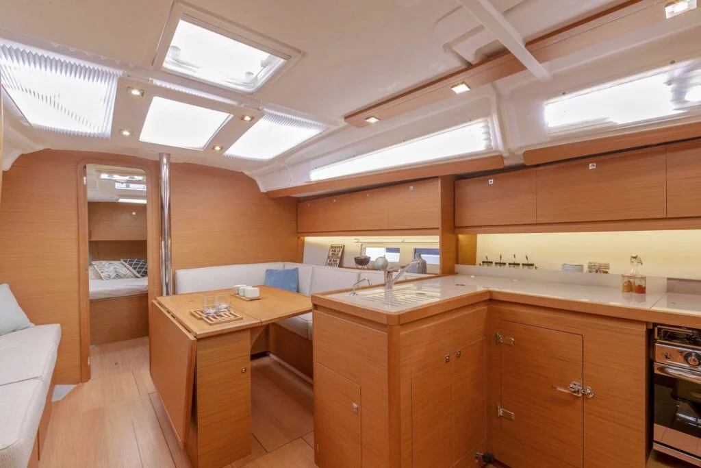 Dufour 390 GL (Maestro)  - 10