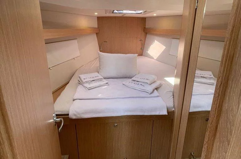 Bavaria C42 (Donuha)  - 6