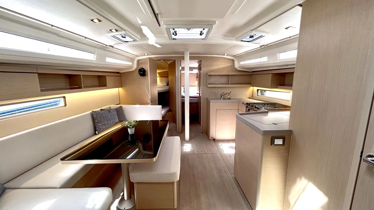 Oceanis 40.1 (Valkyrie)  - 9