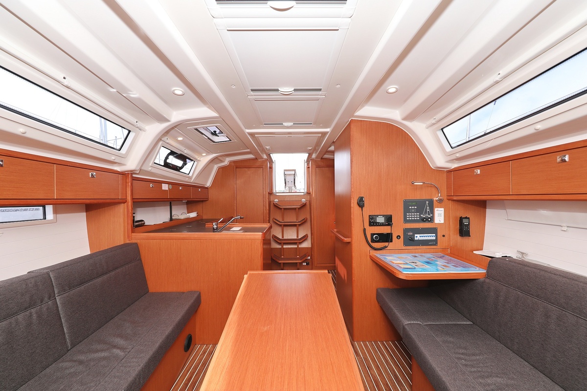 Photo #10 - Bavaria Cruiser 37 - 3 cab. (AMore) en Pirovac - 36467