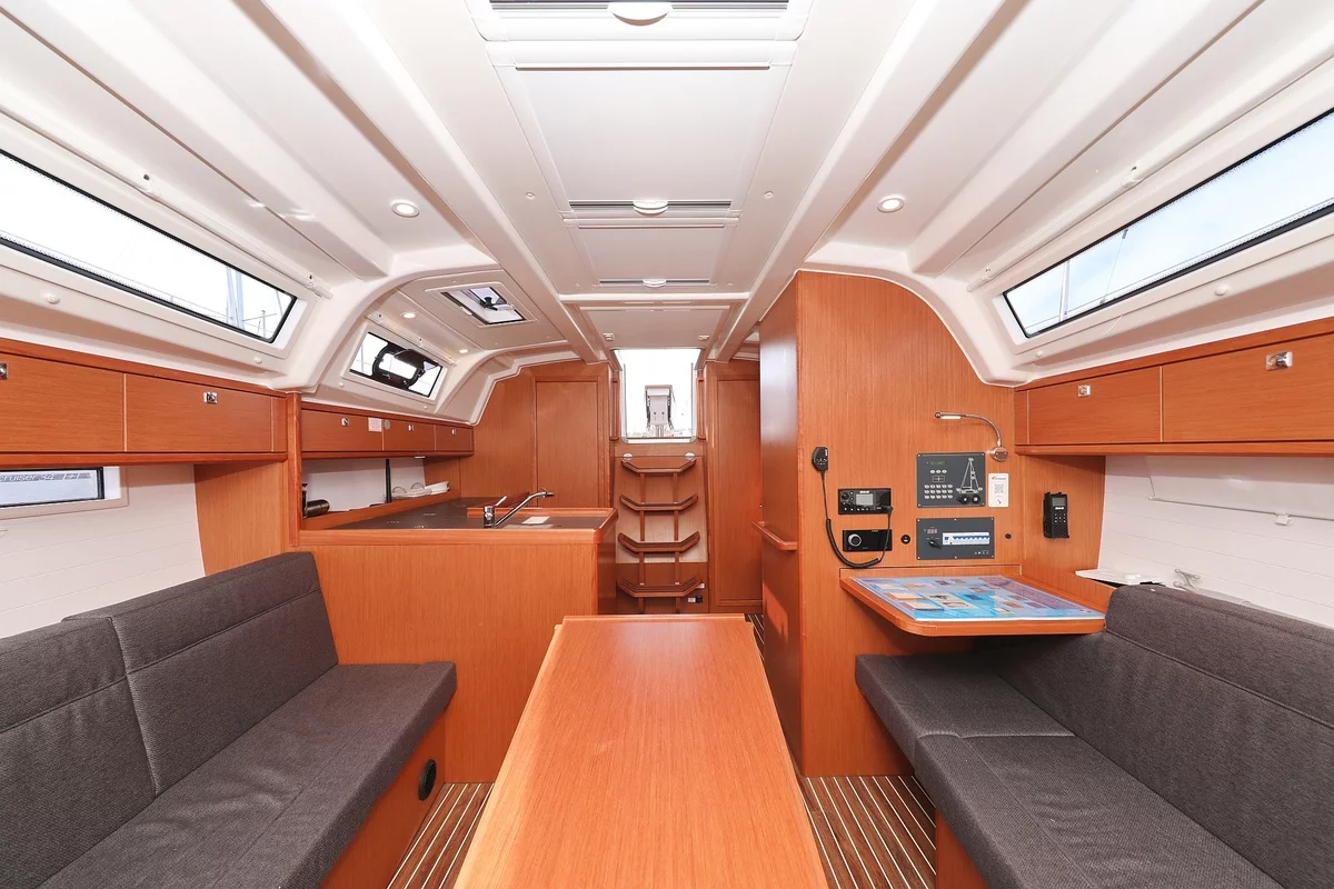 Bavaria Cruiser 37 - 3 cab. (AMore)  - 9