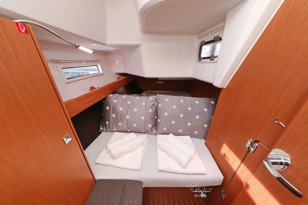 Bavaria Cruiser 37 - 3 cab. (AMore)  - 19