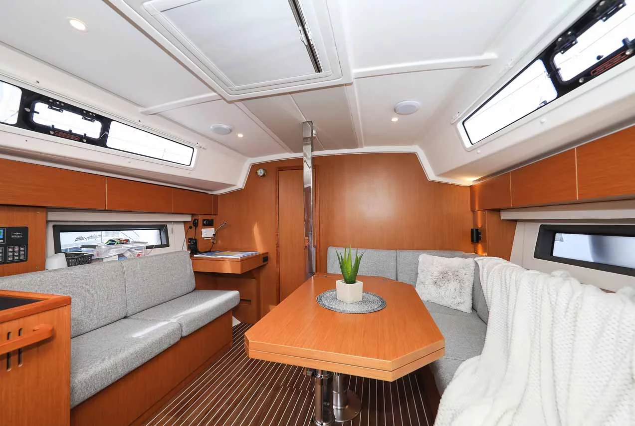 Bavaria C42 (Good Times)  - 9