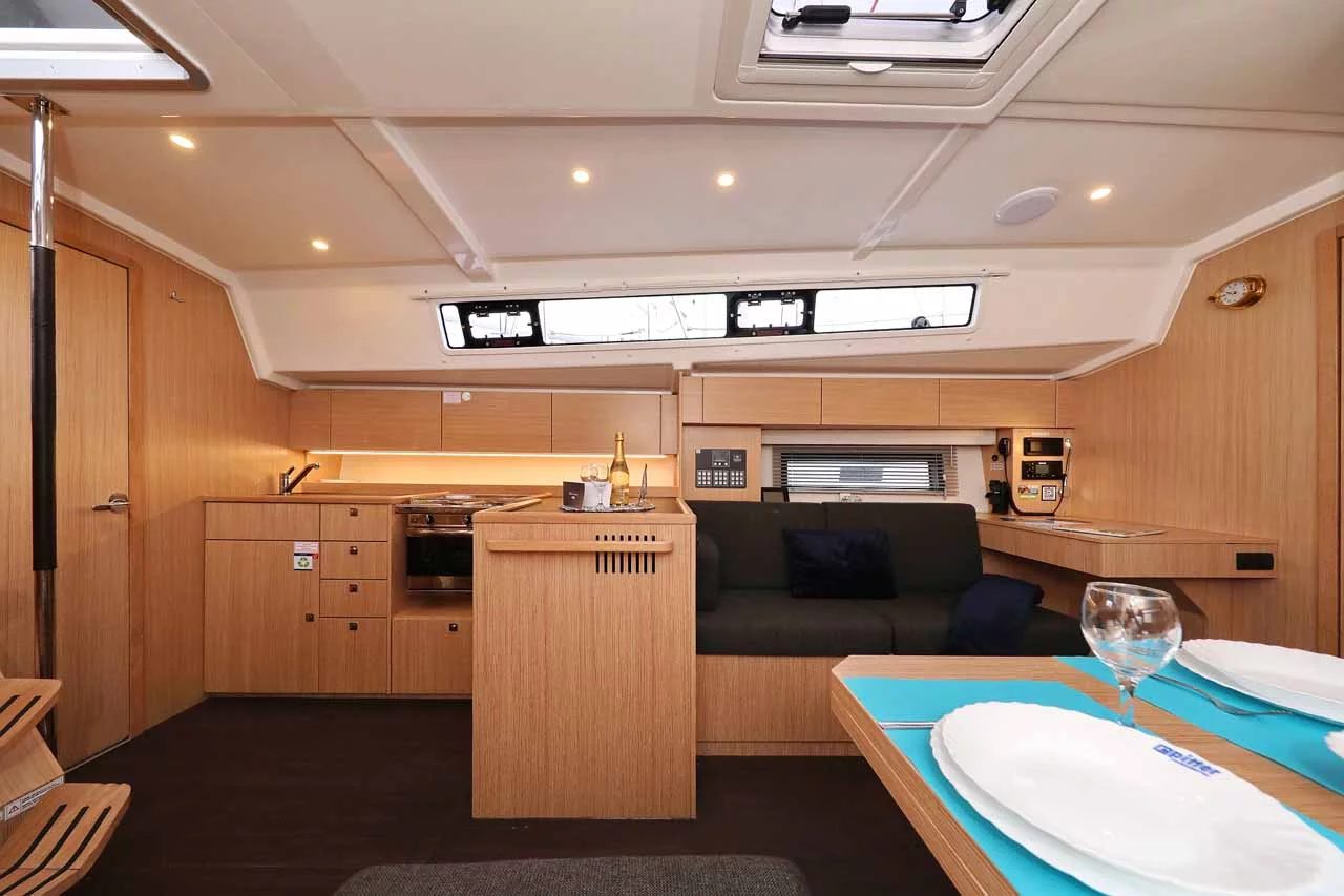 Bavaria C42 (Noana)  - 14