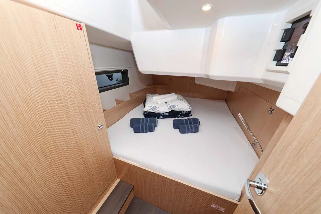 Bavaria C42 (Noana)  - 19