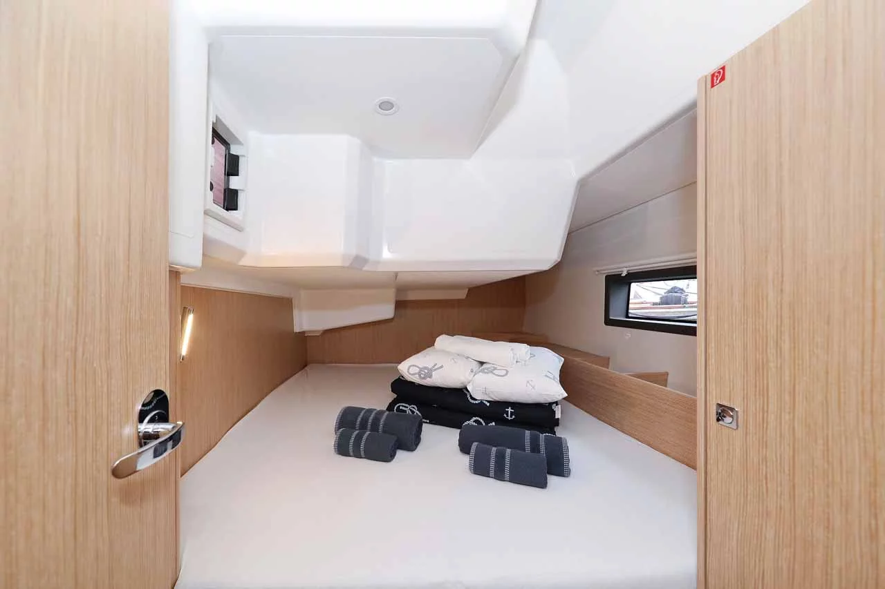 Bavaria C42 (Noana)  - 22