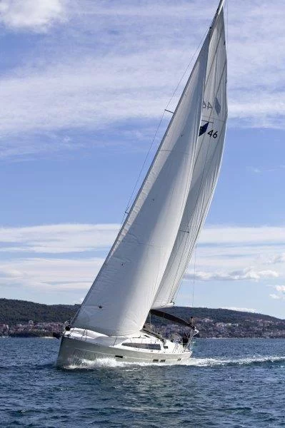 Bavaria Cruiser 46 - 4 cab. (Grey Sky)  - 2