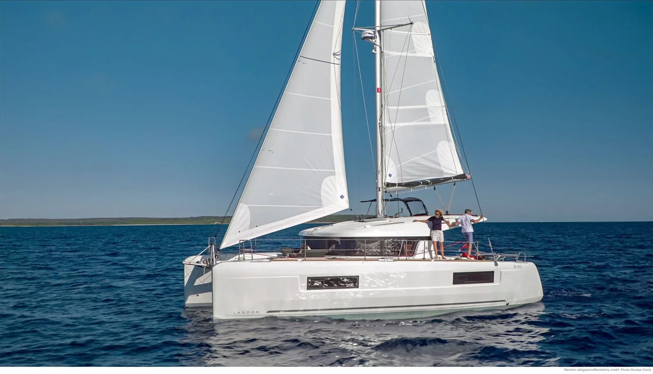 Lagoon 40 - 4 + 2 cab (Twilight)  - 2