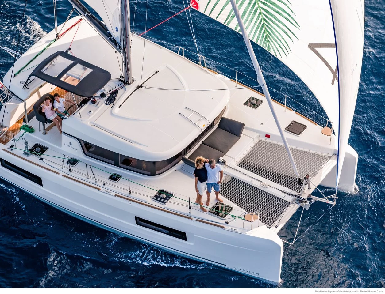 Lagoon 40 - 4 + 2 cab (Twilight)  - 6