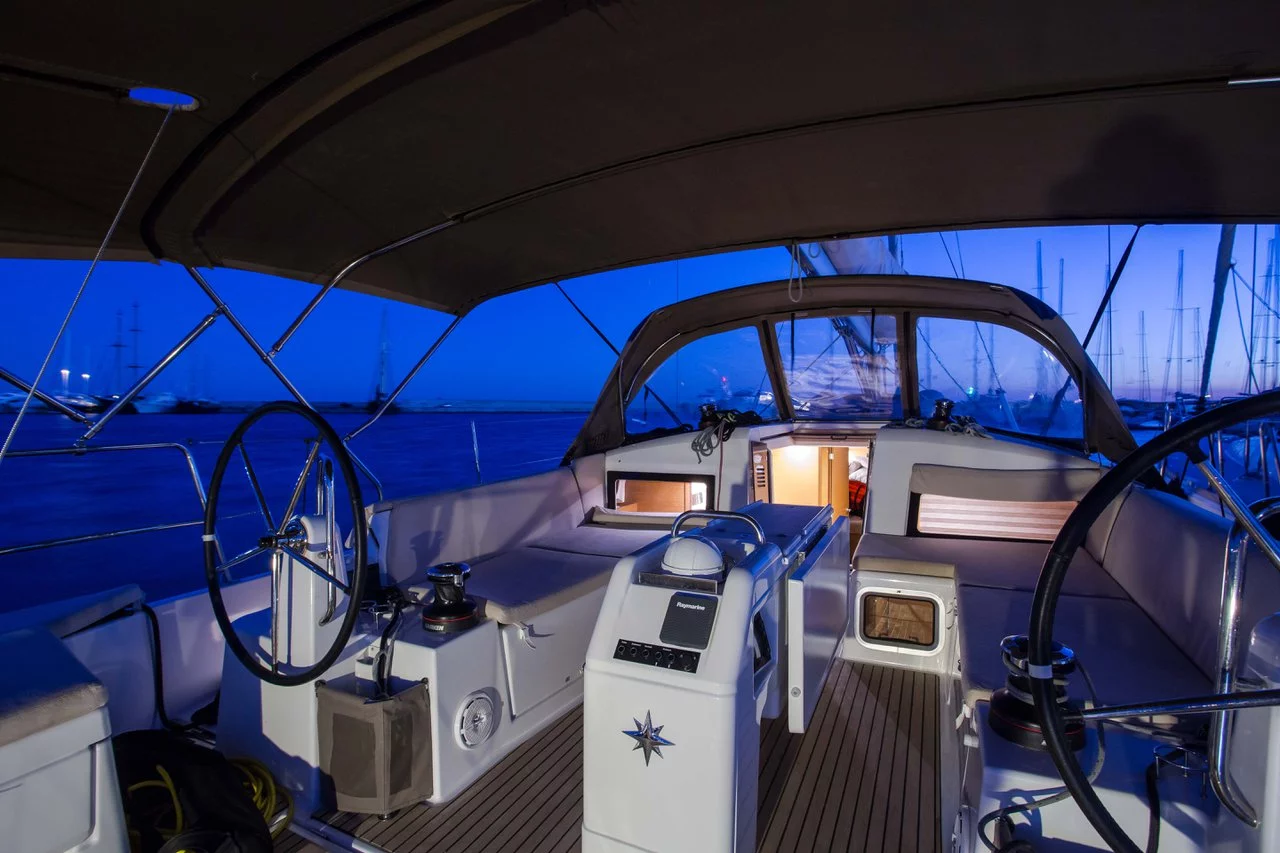 Sun Odyssey 440 (Ocean Song)  - 14