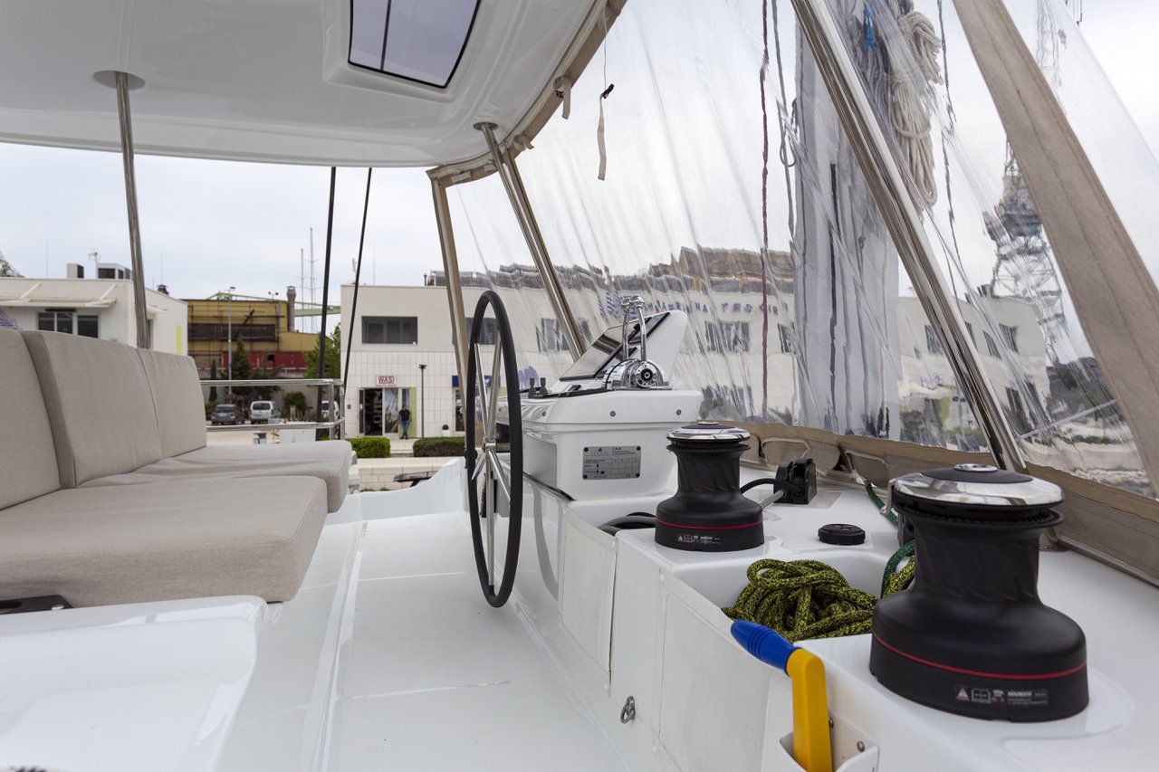 Photo #17 - Lagoon 50 - 6 + 2 cab. (Sunshine) en Trogir - 36516