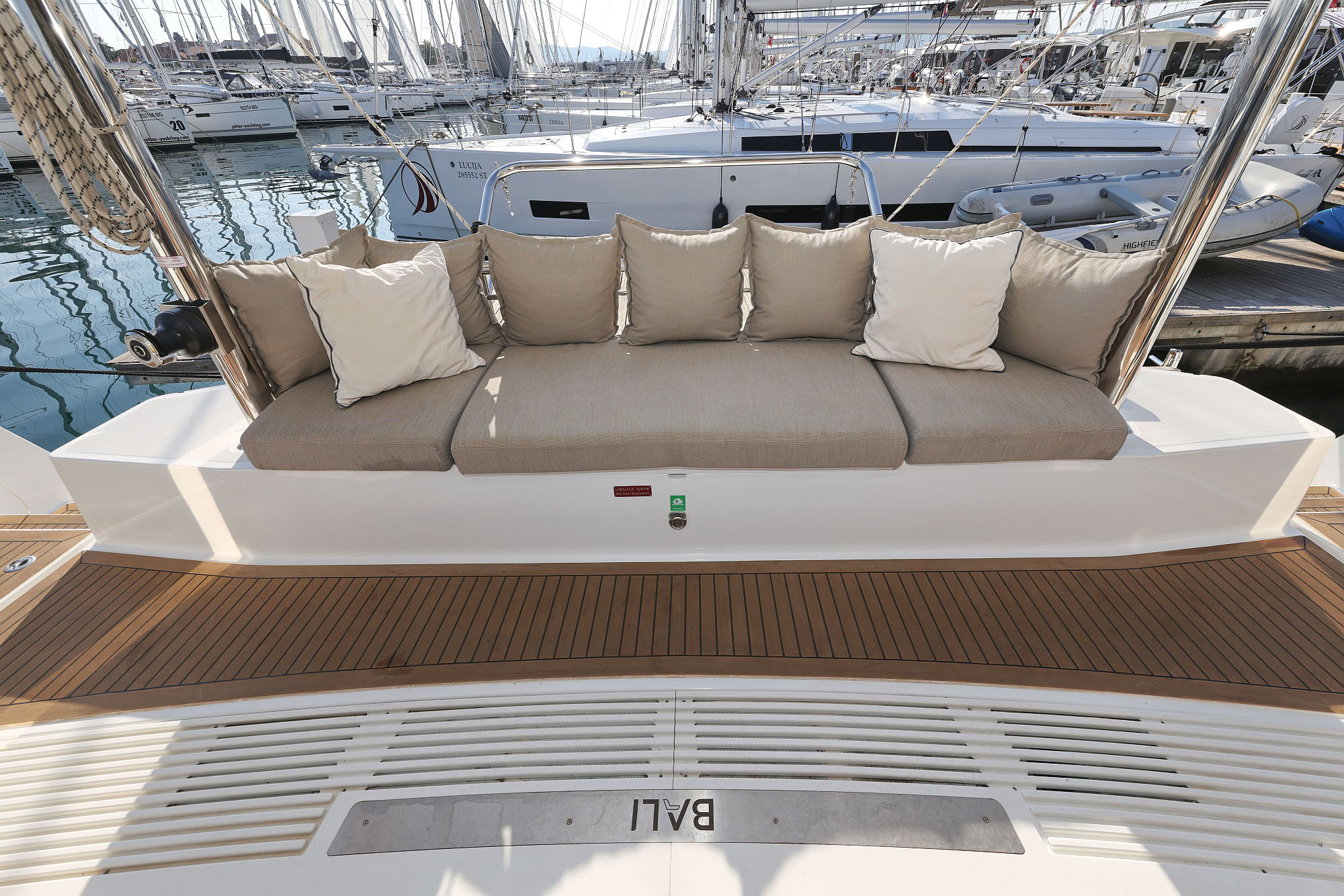Photo #4 - Bali 4.4 - 4 + 2 cab. (Trinity) en Biograd - 36524