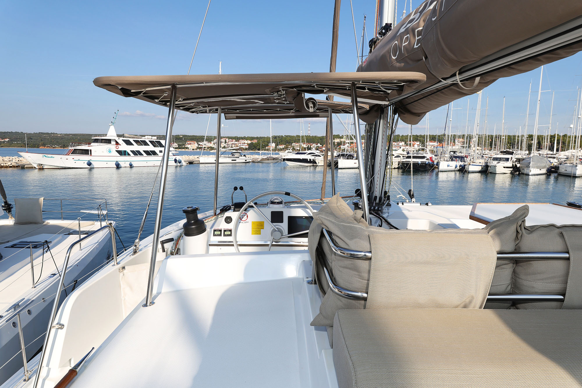 Photo #12 - Bali 4.4 - 4 + 2 cab. (Trinity) en Biograd - 36524