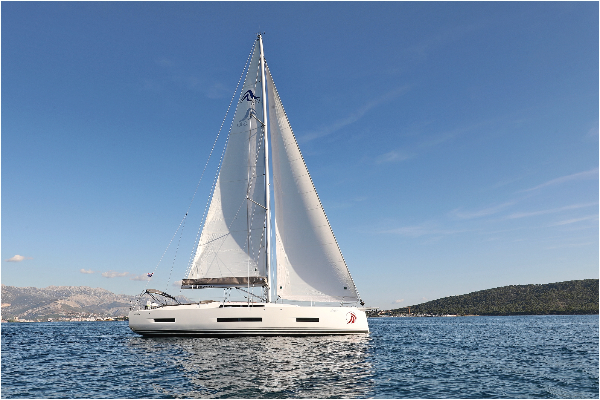Photo #9 - Hanse 510 - 5 + 1 cab. (Hype) in Biograd - 36536