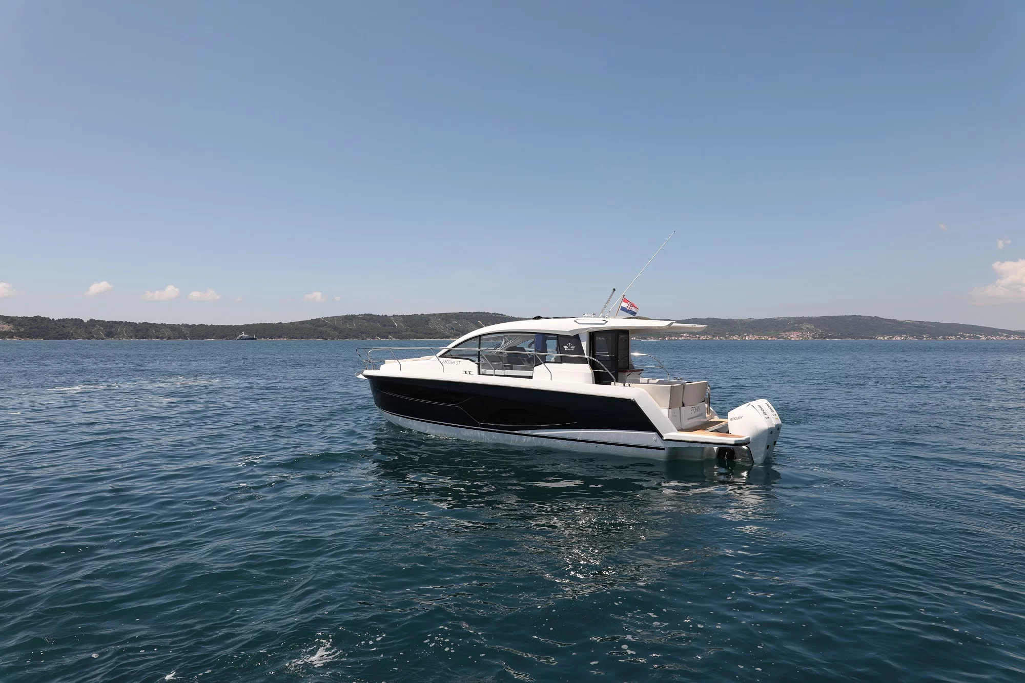 Sealine C335V (Stormi)  - 12