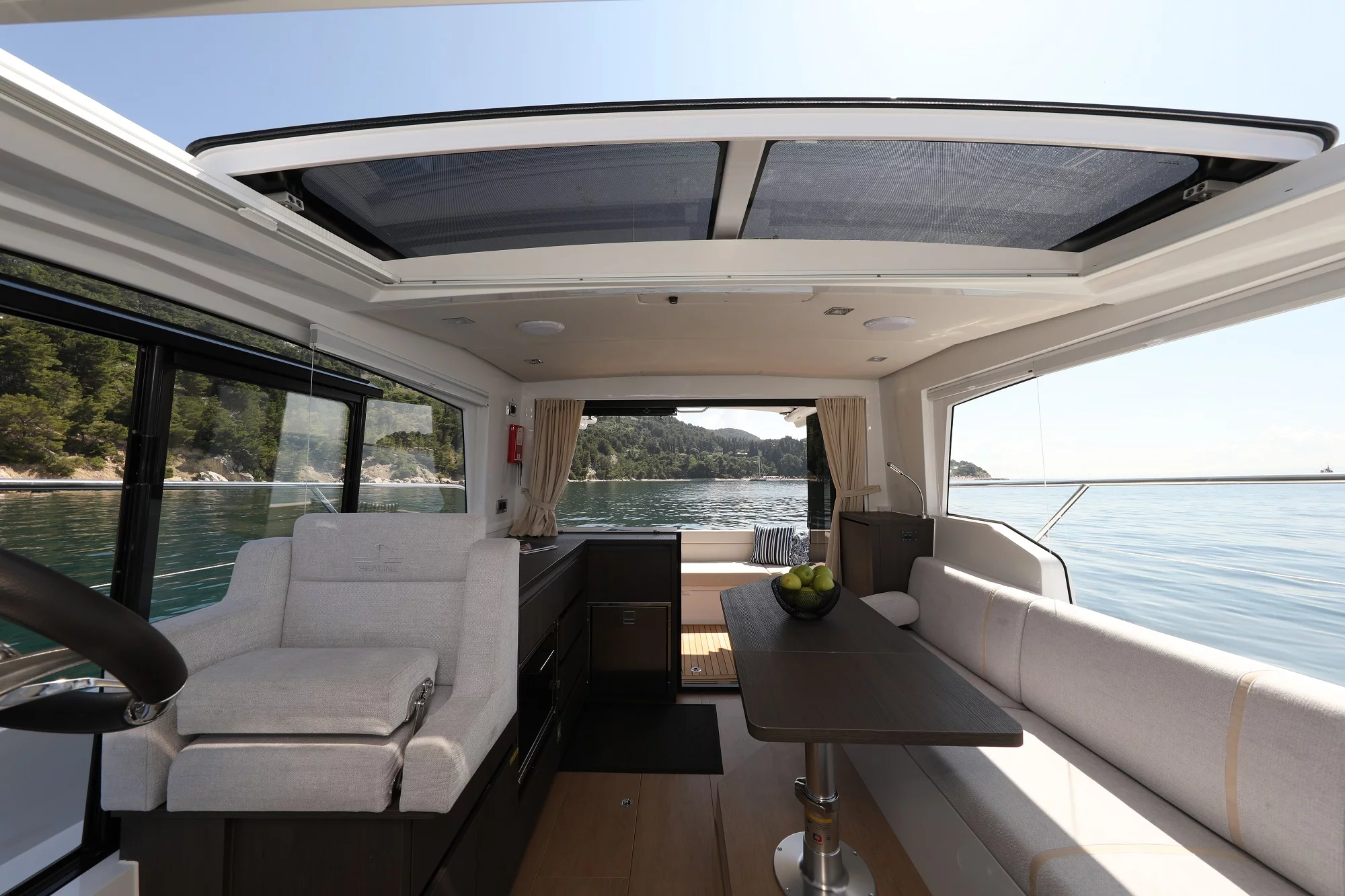 Sealine C335V (Stormi)  - 19